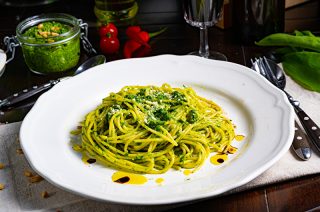 Knoblauchspaghetti mit Bärlauch